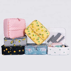 Estuche Organizador <span class=keywords><strong>de</strong></span> <span class=keywords><strong>Maquillaje</strong></span> <span class=keywords><strong>de</strong></span> Viaje Personalizado <span class=keywords><strong>de</strong></span> Poliéster con Cierre <span class=keywords><strong>de</strong></span> Cremallera <span class=keywords><strong>para</strong></span> Cosméticos, Brochas <span class=keywords><strong>de</strong></span> <span class=keywords><strong>Maquillaje</strong></span> y Artículos <span class=keywords><strong>de</strong></span> Aseo - Product Image 6