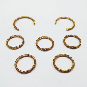 Macchina per la Produzione di Molle a Giarrettiera a 4 Assi, Macchina per Avvolgimento Molle Inclinate da 2 mm, Macchinario CNC per Molle di Compressione - Product Image 2