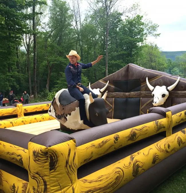 Aufblasbares Rodeo-Spiel Inglatable Rodeo Bull zu verkaufen