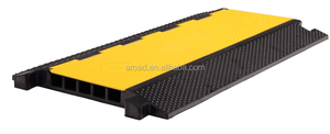 5 Canal de cable protector de la cubierta del piso De Goma, caucho caída sobre <span class=keywords><strong>el</strong></span> cable rampa - Product Image 2