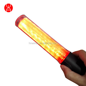 Lampe torche à la mode bâton de bâton de trafic led clignotant contrôle de la sécurité routière 4 lumières led baguette de bâton de trafic de triage - Product Image 4