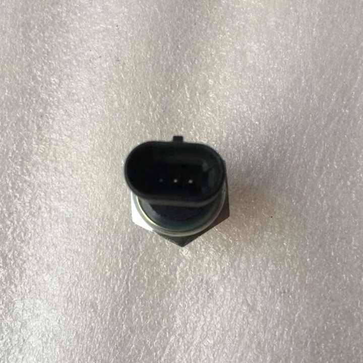 genuine diesel Engine fuel pressure sensor 4921499 3408377 3330998  