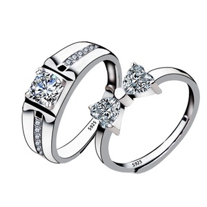 Anelli Nuziali in <span class=keywords><strong>Argento</strong></span> <span class=keywords><strong>925</strong></span> 5212 per Donna e Uomo, Anello di Fidanzamento alla Moda con Strass per Lui e per Lei - Product Image 1