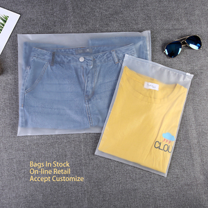 Eco Friendly Frosted Eva Zip Lock Plastic T shirt Packaging Bags Custom Apparel Clothing Packaging Bag
