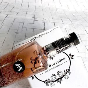Botella de whisky al por mayor con impresión de logotipo personalizado botella para bebidas alcohólicas botella de brandy de cristal supertransparente con corcho de madera 750ml - Product Image 3