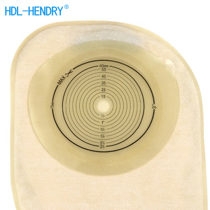 Grand trou <span class=keywords><strong>de</strong></span> cisaillement <span class=keywords><strong>de</strong></span> 75mm adapté au <span class=keywords><strong>sac</strong></span> <span class=keywords><strong>de</strong></span> drainage <span class=keywords><strong>de</strong></span> la <span class=keywords><strong>stomie</strong></span> <span class=keywords><strong>Sac</strong></span> <span class=keywords><strong>de</strong></span> colostomie chez les patients souffrant <span class=keywords><strong>de</strong></span> <span class=keywords><strong>stomie</strong></span> initiale - Product Image 5