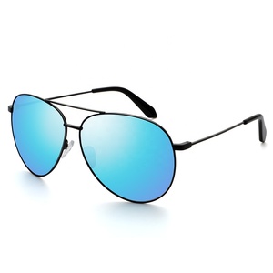 <span class=keywords><strong>Occhiali</strong></span> <span class=keywords><strong>da</strong></span> <span class=keywords><strong>Sole</strong></span> Classici Polarizzati Personalizzati con Montatura in Metallo a Doppio Ponte e Aste <span class=keywords><strong>Sottili</strong></span>, Popolari nel 2019 - Product Image 3