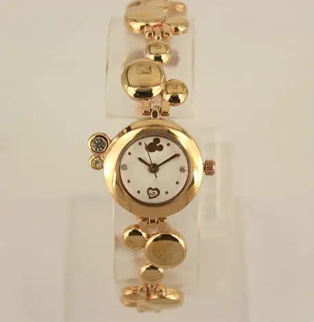 Jam Tangan Gelang Wanita 2013