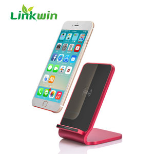 2017 vente chaude QI chargeur <span class=keywords><strong>sans</strong></span> <span class=keywords><strong>fil</strong></span> pour <span class=keywords><strong>iphone</strong></span> <span class=keywords><strong>8</strong></span> <span class=keywords><strong>8</strong></span> plus X charge rapide avec logo personnalisé - Product Image 2