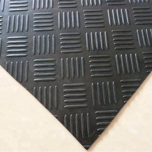 <span class=keywords><strong>3mm</strong></span> 체커 고무 플레이트 버스 용 중형 고무 바닥 매트