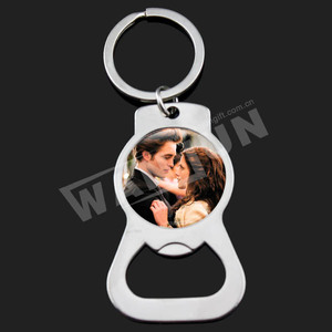 Сувениры из цинкового сплава в мультяшном стиле для свадебных подарков с офсетной печатью, портативные промо-сувениры для офиса для гостей - Product Image 3