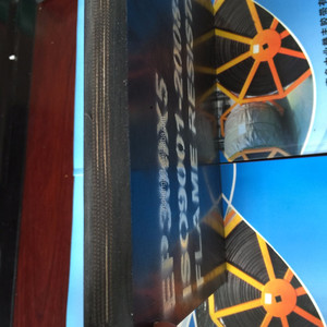 Bande transporteuse <span class=keywords><strong>EP</strong></span> Courroie industrielle en caoutchouc à haute abrasion pour broyeur de sable/mine/pierre et charbon résistant à <span class=keywords><strong>la</strong></span> chaleur et à <span class=keywords><strong>la</strong></span> <span class=keywords><strong>flamme</strong></span> - Product Image 6