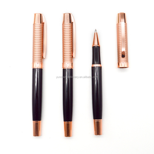 China fábrica de pluma color personalizado casquillo del oro de Rose metal <span class=keywords><strong>roller</strong></span> gel bolígrafos con logo - Product Image 1