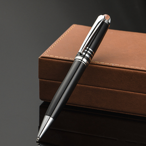 Penna VIP di Lusso con Logo Aziendale Personalizzato in Cristallo Trasparente di Alta Qualità - Product Image 3