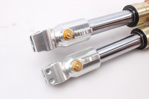 Forcelle Anteriori <span class=keywords><strong>a</strong></span> Steli Rovesciati di Qualità per Pit Bike con Piastre Lavorate <span class=keywords><strong>a</strong></span> CNC Regolabili - Product Image 6