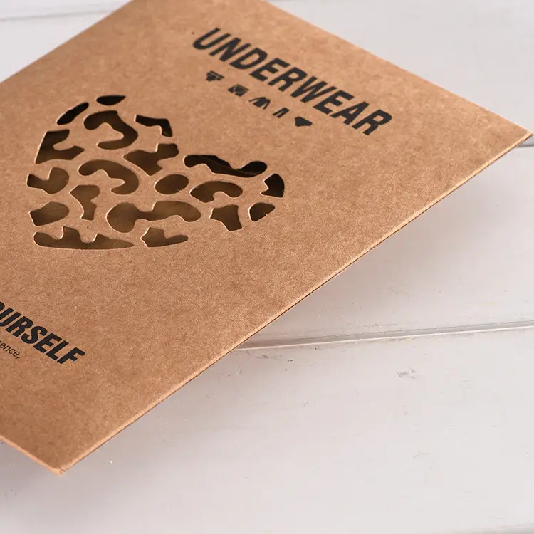 Busta di carta artigianale biodegradabile per l'imballaggio di biancheria intima buste da imballaggio per mutandine da donna con logo personalizzato