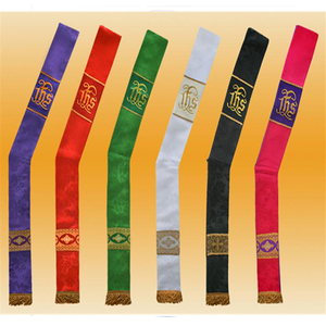 Stole de chœur et scapulaires pour vêtements liturgiques catholiques - Product Image 3