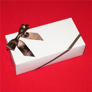 Tùy Chỉnh Thiết Kế Stretch Vòng Lặp Với Pre-tied <span class=keywords><strong>Bow</strong></span> Cho Hộp Sô Cô La Đóng Gói/Satin Ribbon <span class=keywords><strong>Bow</strong></span> Tie/Nhựa Ribbon <span class=keywords><strong>Bow</strong></span> - Product Image 4