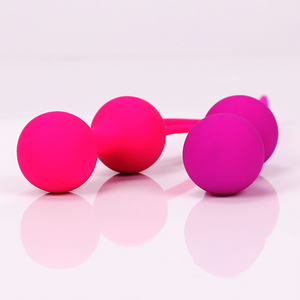 OEM Sex Toys les Exercices de Kegel boules de Qualité Alimentaire Silicone 2 Boules En Métal Ben Wa Balles pour Femmes - Product Image 2