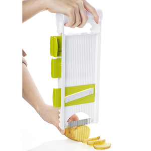 Smile Mom B406 6 en 1, Utensilio de Cocina Ecológico de Plástico, Rallador Manual con Capacidad de 1.1L, Cortador de Patatas, Rebanador, Picador en Espiral de Verduras - Product Image 4