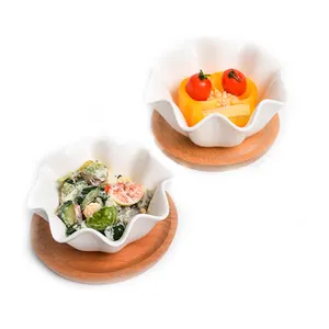 Bloemblaadje-Vormige Witte Keramische Kleine Dessert Bowls