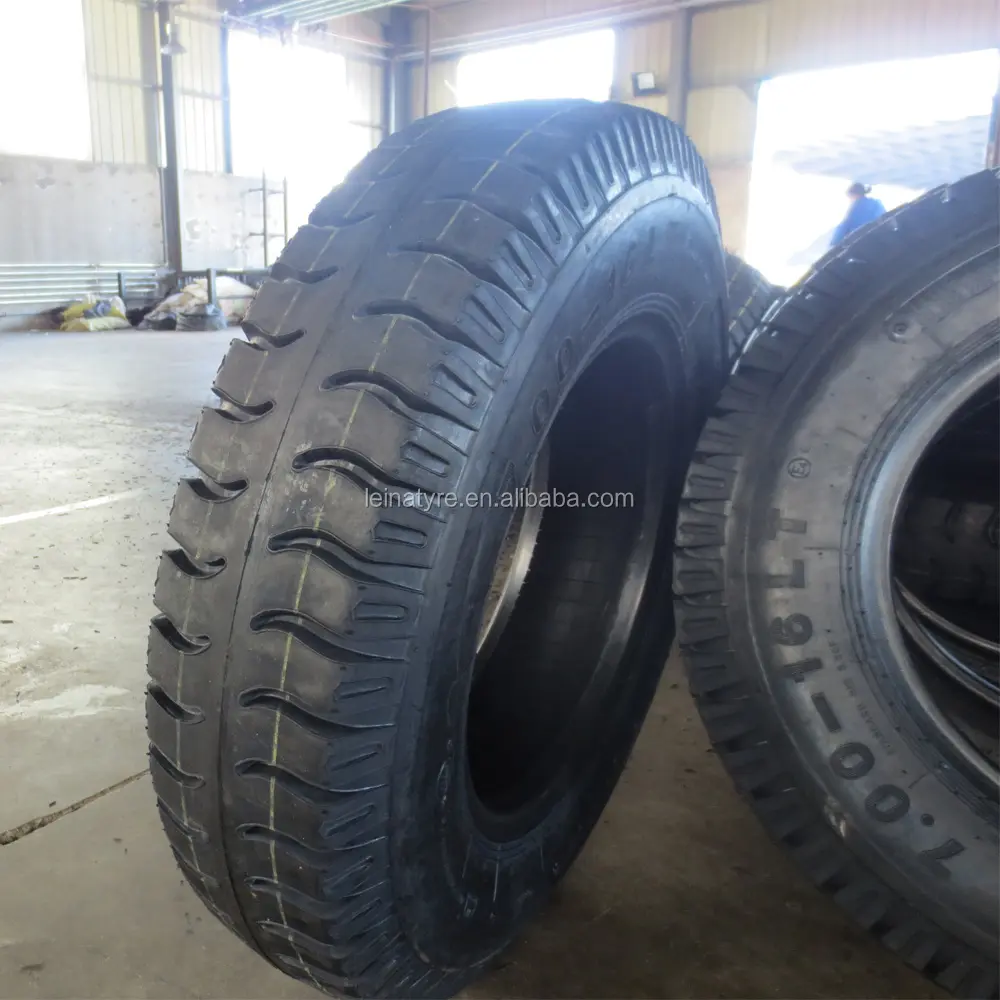 Truck and bus bias tyre 6.50/15 6.50/16 7.00/14 7.00/15 China Light truck tire good standing wear and high loading
