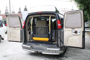 Alat Bantu Transfer Pasien Kursi Roda ke Kendaraan Mobil Van Minivan Lift Kursi Roda Elektrik Hidrolik untuk Penyandang Disabilitas - Product Image 5