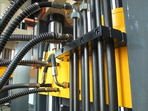 <span class=keywords><strong>Casseroles</strong></span> en Machine De Fabrication De Voiture Filtre À Huile Deep Cover <span class=keywords><strong>Dessin</strong></span> Presse Hydraulique Ligne Entière Fournisseur - Product Image 6