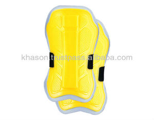 2025 SOCCER SHIN GUARDS CONFORTABLE RESPIRANT DOUX STABILISATEUR FOOTBALL SHIN GUARD AVEC COUVERTURE DE PROTECTION DES JAMBES - Product Image 4