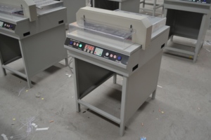 Máy Cắt Giấy Công Nghiệp Hướng Dẫn Sử Dụng Máy Cắt Giấy Guillotine Cửa Hàng In Ấn Kỹ Thuật Số Điện Tử - Product Image 4