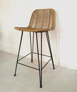 Tabouret <span class=keywords><strong>de</strong></span> <span class=keywords><strong>bar</strong></span> <span class=keywords><strong>de</strong></span> cuisine <span class=keywords><strong>en</strong></span> rotin PE avec cadre <span class=keywords><strong>en</strong></span> métal, <span class=keywords><strong>chaise</strong></span> <span class=keywords><strong>haute</strong></span> <span class=keywords><strong>en</strong></span> <span class=keywords><strong>osier</strong></span> <span class=keywords><strong>de</strong></span> jardin - Product Image 3