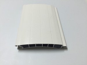 Lame de <span class=keywords><strong>volet</strong></span> <span class=keywords><strong>roulant</strong></span> en aluminium extrudé vertical de 55 mm pour stores vénitiens extérieurs - Product Image 5