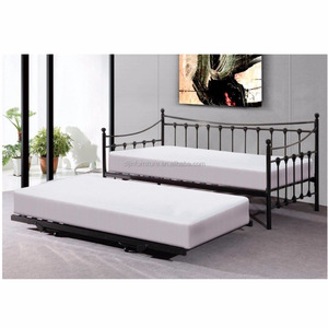Canapé-<span class=keywords><strong>lit</strong></span> antique en <span class=keywords><strong>fer</strong></span> forgé avec <span class=keywords><strong>lit</strong></span> gigogne - Product Image 2