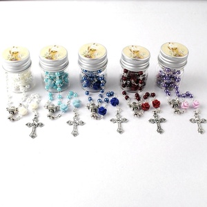 Rosario Cattolico per Prima Comunione <span class=keywords><strong>con</strong></span> Perle di Vetro da 4mm e Perle di <span class=keywords><strong>Corallo</strong></span> Rosa, Collana per Battesimo <span class=keywords><strong>con</strong></span> Scatola in Vetro e Adesivo a Forma di Calice - Product Image 3