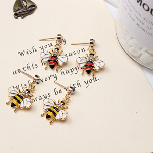 Rhinestone di modo coreano bumble bee ciondola gli orecchini delle donne - Product Image 5