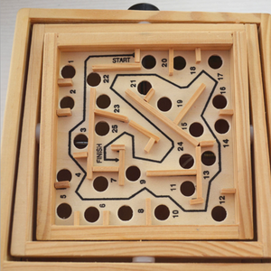 Mini labirinto <span class=keywords><strong>di</strong></span> <span class=keywords><strong>legno</strong></span> gioco da tavolo educazione precoce giocattolo <span class=keywords><strong>intelligenza</strong></span> formazione labirinto gioco da tavolo giocattolo antistress - Product Image 3