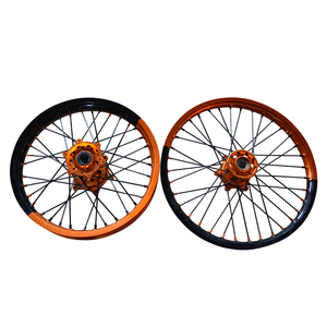 Roues de <span class=keywords><strong>moto</strong></span> en caoutchouc, jantes <span class=keywords><strong>Tubeless</strong></span> en caoutchouc, haute Performance durable, nouveau - Product Image 5