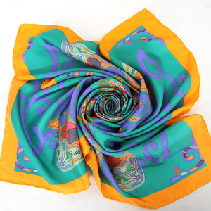 Bufanda de pavo con impresión de pantalla de sarga de seda 100% personalizada - Product Image 3