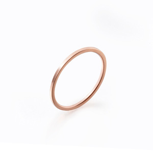 Mestiere Lupo modelli di Esplosione semplice e molto sottile di modo selvaggio coppie modelli femminili anello liscio in acciaio al titanio anello sezione - Product Image 4