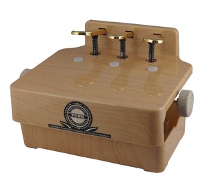 Extension de pédale de piano (bois) pour enfants, pédale de piano noire réglable en hauteur, design avec 3 pédales - Product Image 2