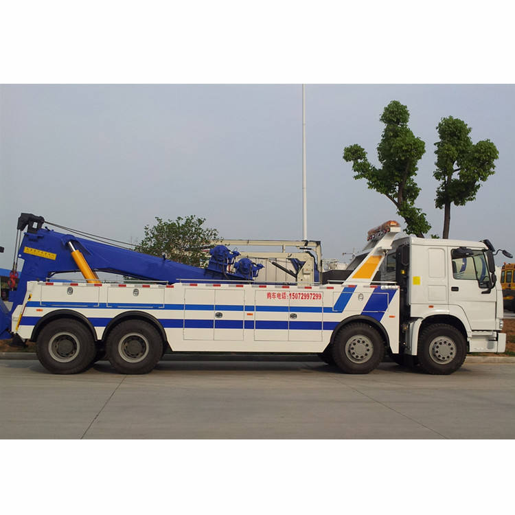 中国重汽（SINOTRUK）8x4 50トン レッカー車（回収・回転式）販売中