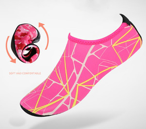 Quick dry calzini in neoprene aqua acqua scarpe <span class=keywords><strong>sandali</strong></span> <span class=keywords><strong>da</strong></span> <span class=keywords><strong>spiaggia</strong></span> di nuoto immersioni surf - Product Image 4