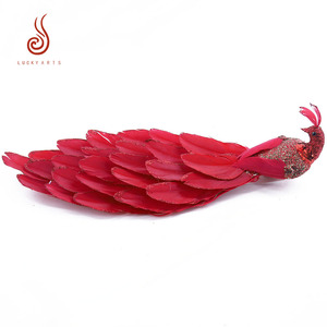 <span class=keywords><strong>Pavone</strong></span> artificiale a buon mercato all'ingrosso <span class=keywords><strong>piuma</strong></span> rossa <span class=keywords><strong>pavone</strong></span> per la decorazione di nozze - Product Image 2
