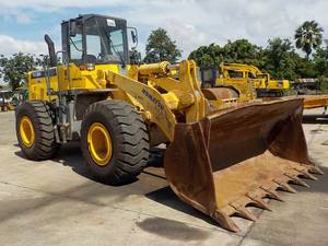 Chargeuse sur pneus wa380-3 Komatsu d'occasion - Product Image 3