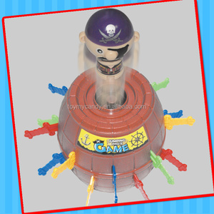 2018 nouveau jouet drôle produit sautant pirate jeu jouet avec des bonbons à l'intérieur Chine usine jouets avec l'alimentation d'enfant - Product Image 1