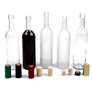 Multiple Sizes 750ml Transparent whisky liquor Wine Glass Bottle With Cork Stopper