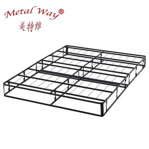 <span class=keywords><strong>Base</strong></span> Letto in Metallo con Struttura Pieghevole, Supporto <span class=keywords><strong>per</strong></span> <span class=keywords><strong>Materasso</strong></span> a Rete Metallica, Disponibile in Misure Singolo, Matrimoniale, Queen e King - Product Image 2