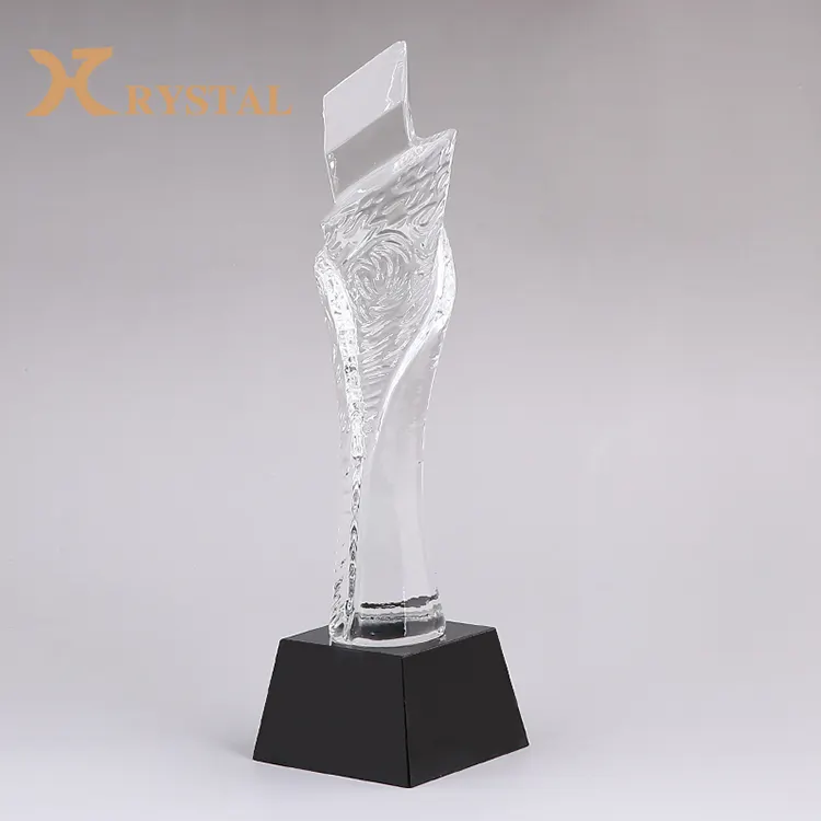 מאפיינים סיניים גביע Liuli זכוכית פולק קרפט שקוף קריסטל גביע הפרס