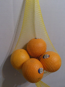 Máquina eléctrica de envasado de bolsas de malla de sellado de frutas fácil de operar para aplicaciones químicas de pomelo, manzana, pera - Product Image 4