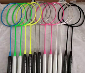 Raquettes de <span class=keywords><strong>badminton</strong></span> en carbone intégral avec manche en bois 4U 22~30LBS Couleur unie <span class=keywords><strong>Sans</strong></span> logos Directement de l'usine - Product Image 6